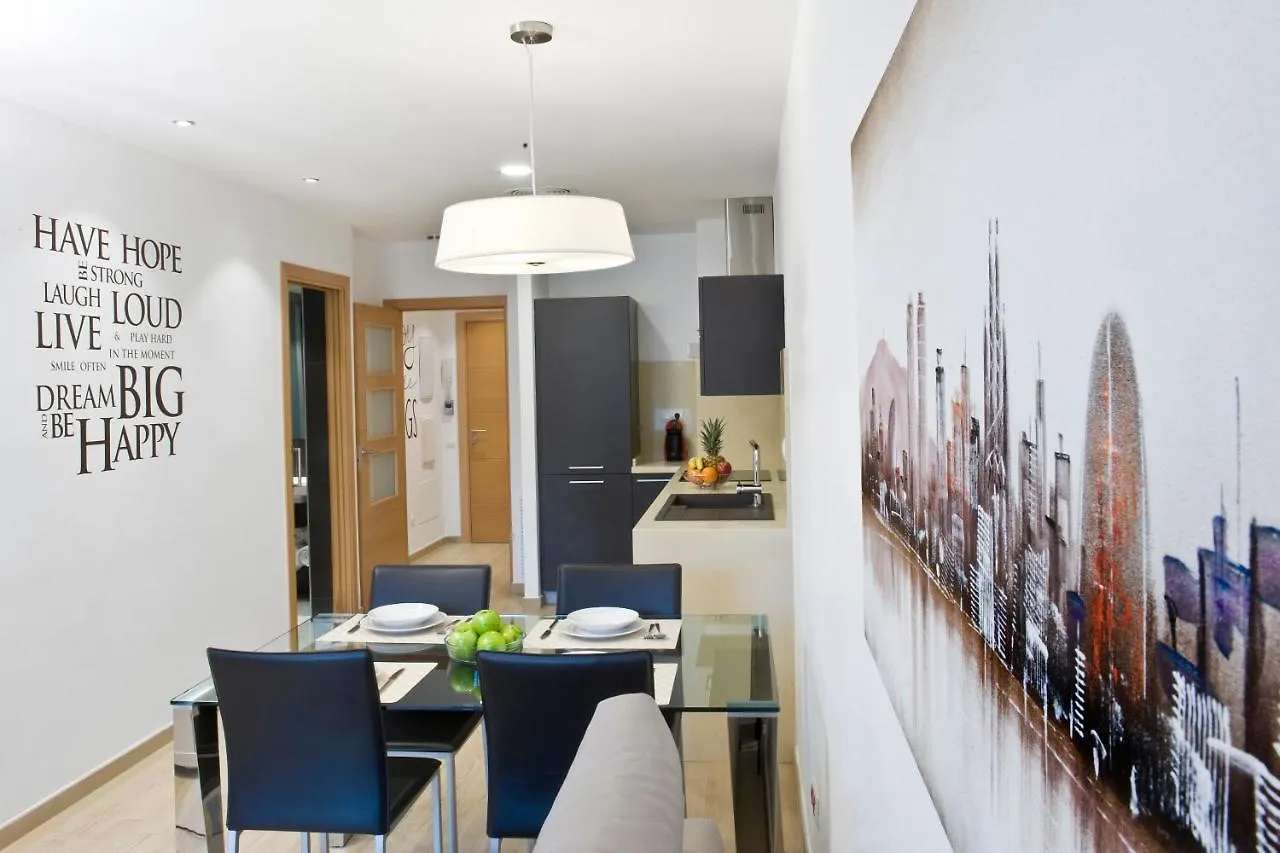 **** Aparthotel Home To Home Barcellona Spagna