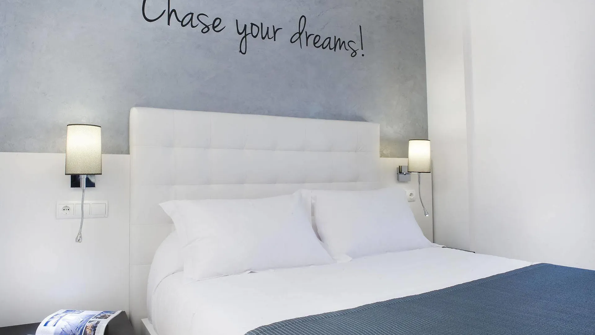 Aparthotel Home To Home Barcellona